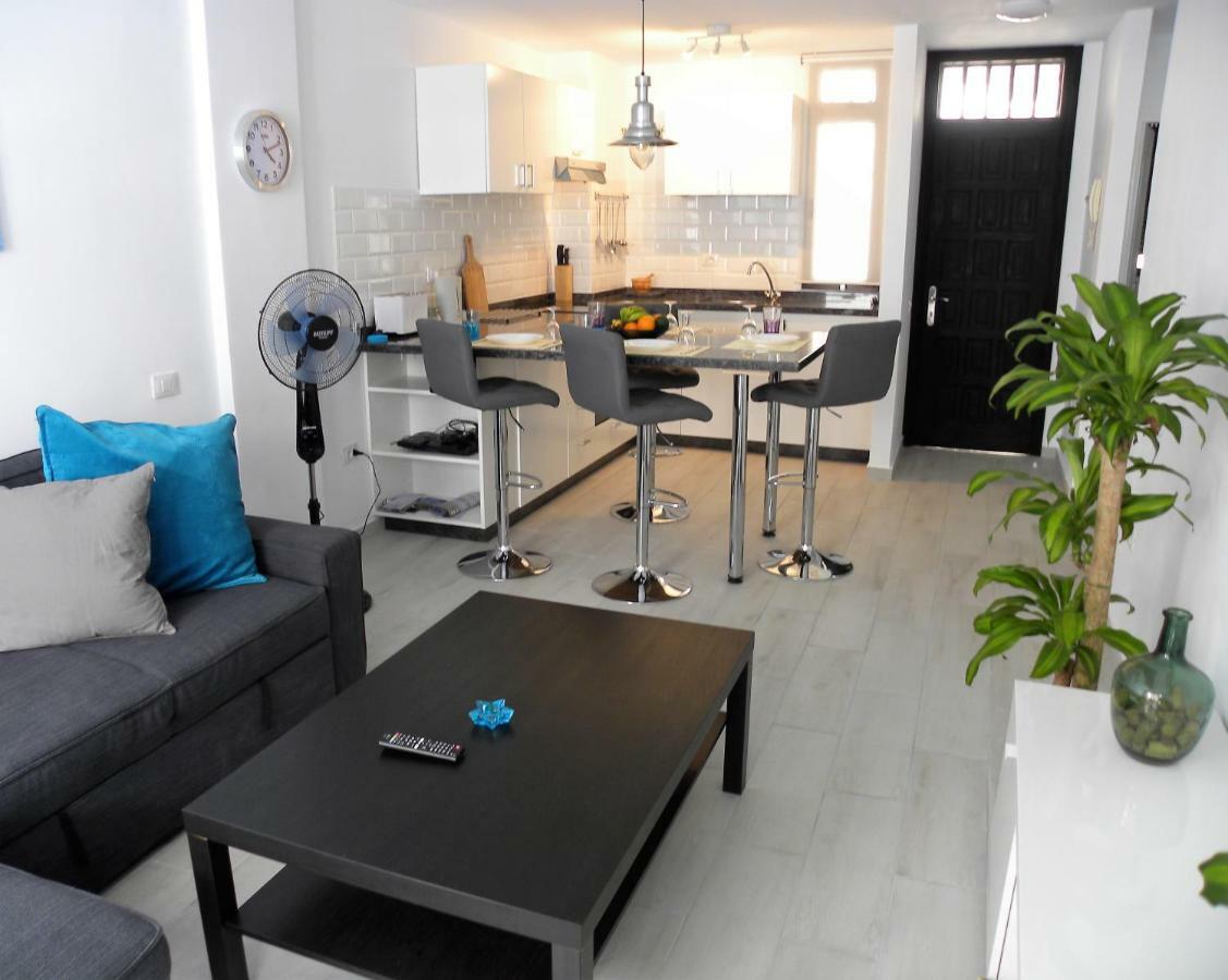 El Médano Ben'Sholidayflat Ideal For Families Groups And Couples Terrace Solarium Wi-Fi Netflix Smart Tv المظهر الخارجي الصورة